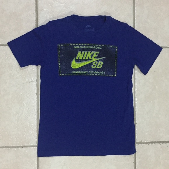 Nike Other - Boys Blue Nike Skateboarding T-Shirt